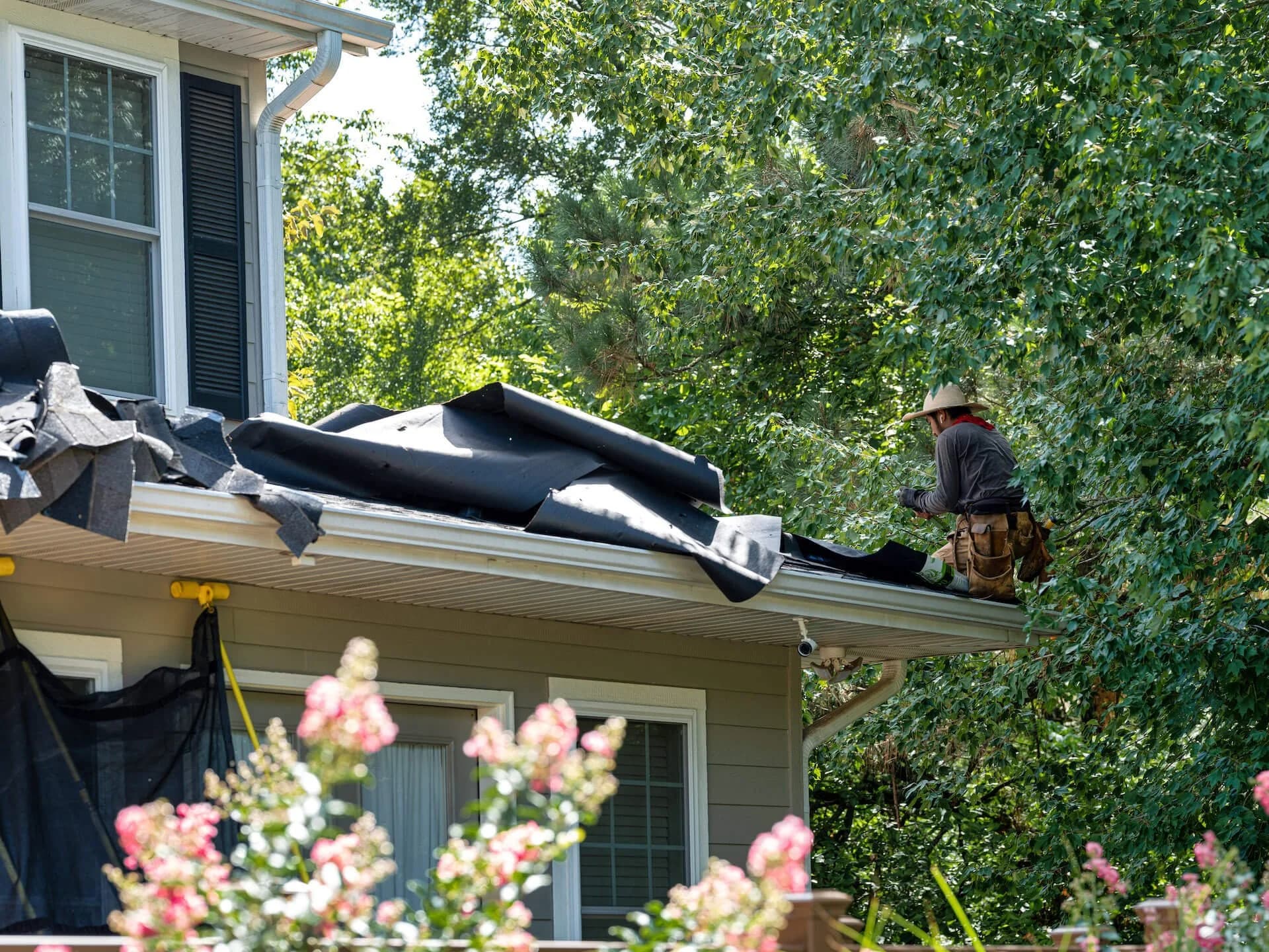 Professional gutter system by Midcon Exteriors